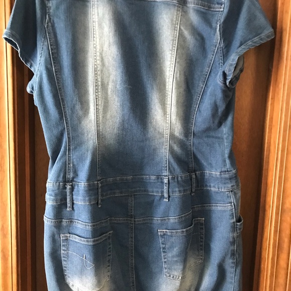 Distressed denim Dress - Picture 4 of 10